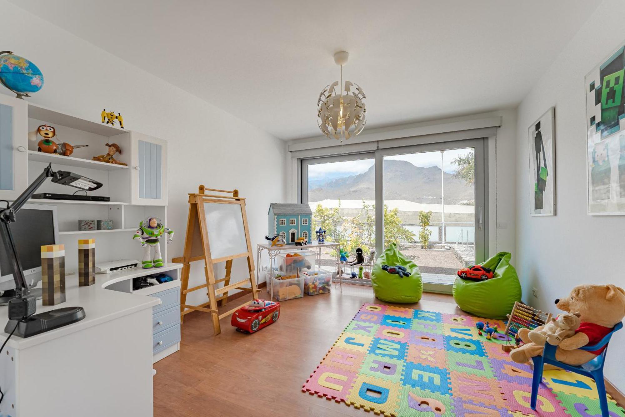 Villa The Eagles Адехе Екстериор снимка